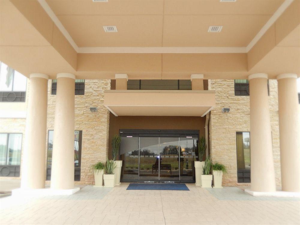 Holiday Inn Express And Suites Schulenburg By Ihg Eksteriør billede