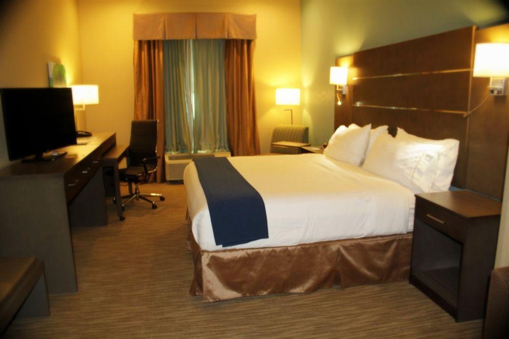 Holiday Inn Express And Suites Schulenburg By Ihg Eksteriør billede